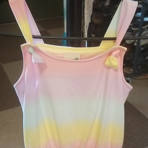 Romper - Picture 2 of 7